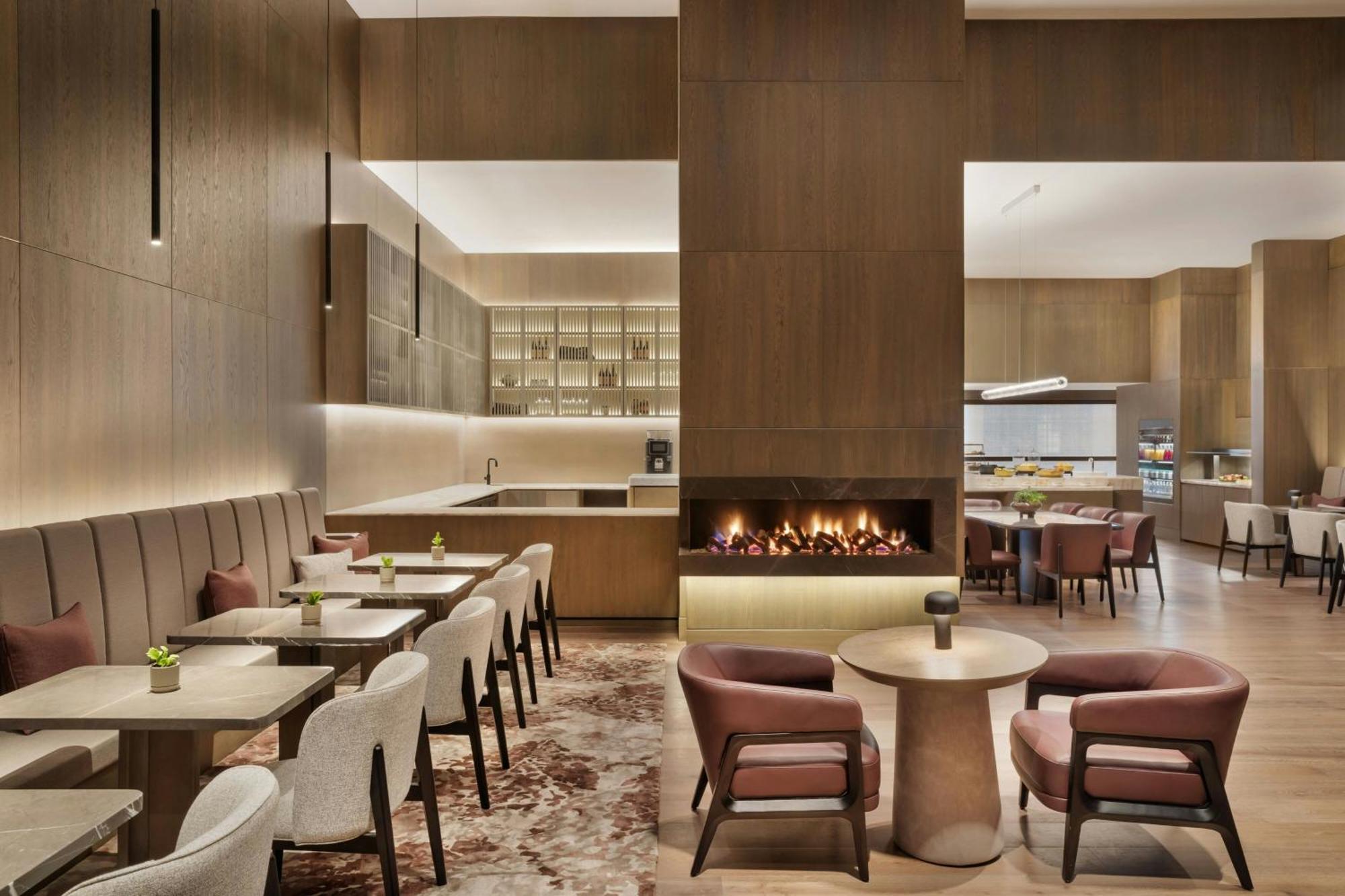 Hotel Stamford Plaza